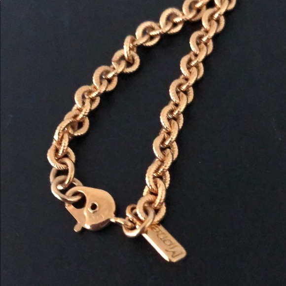 VINTAGE MONET TEARDROP NECKLACE & CLIP ON EARRINGS - Picture 5 of 14